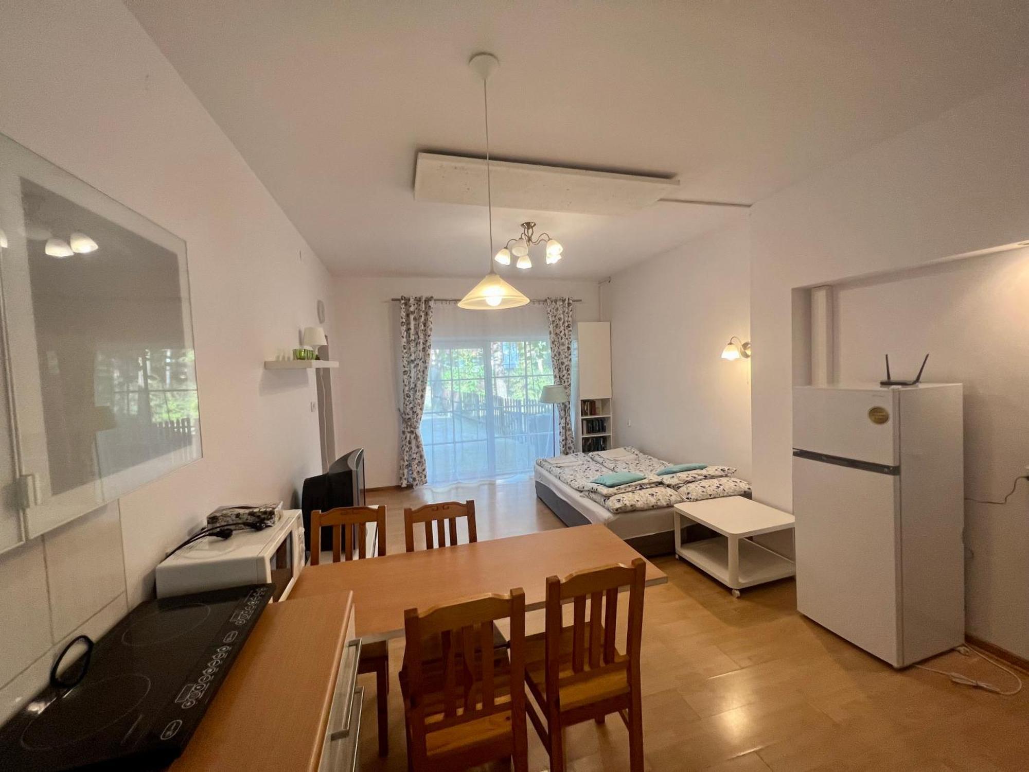 Sosnowy Apartament Józefów エクステリア 写真